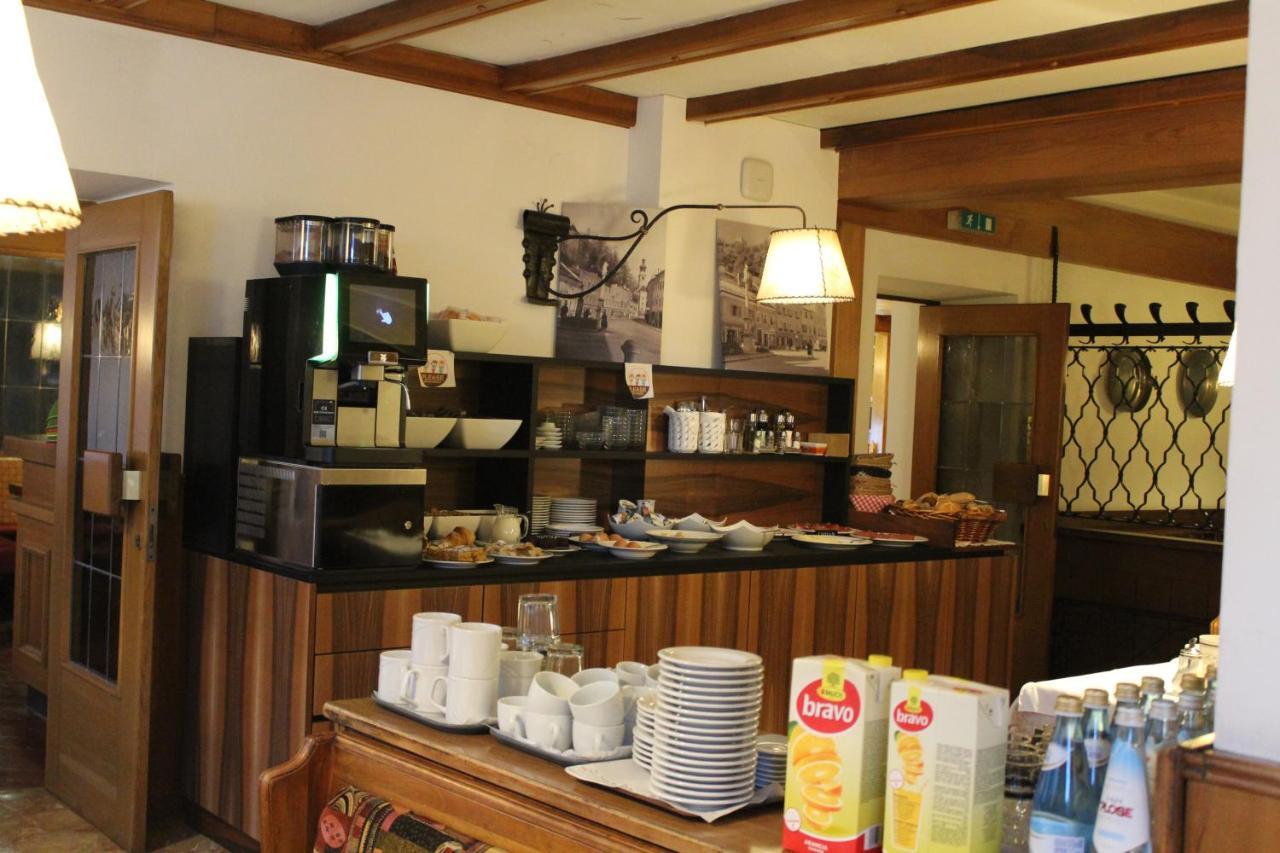 Hotel Krone บรูนิโก ภายนอก รูปภาพ